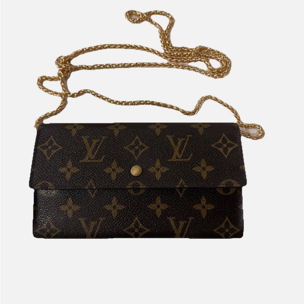 Louis Vuitton Monogram Crossbody with Gold Chain